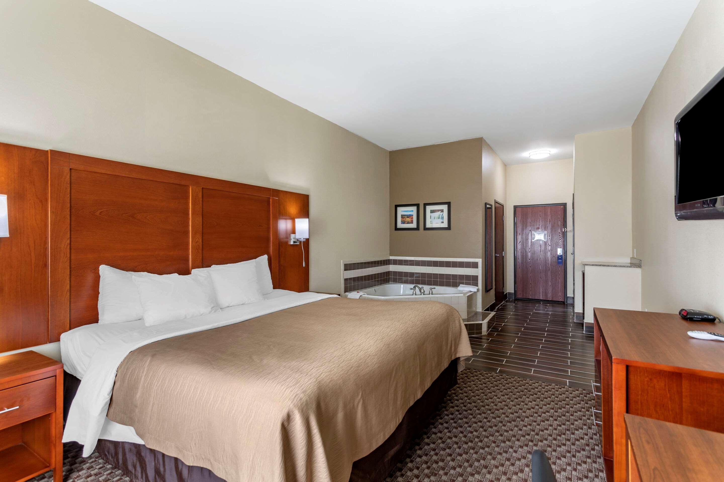 Comfort Inn & Suites Carbondale University Area Buitenkant foto