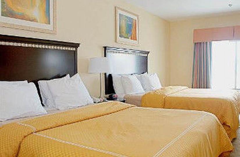 Comfort Inn & Suites Carbondale University Area Buitenkant foto